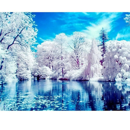 Arbres glacials sur lac dormant | Diamond painting kit - Hiver Paysage Produit