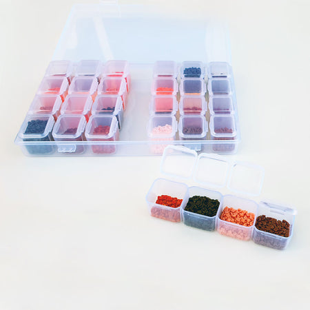 Boite de rangement - 28 compartiments indépendants avec couvercle