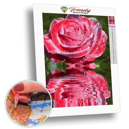 Fleur goutte deau avec son reflet - modèle M006 | Toile de diamant - Fleur Fleur et plante Produit