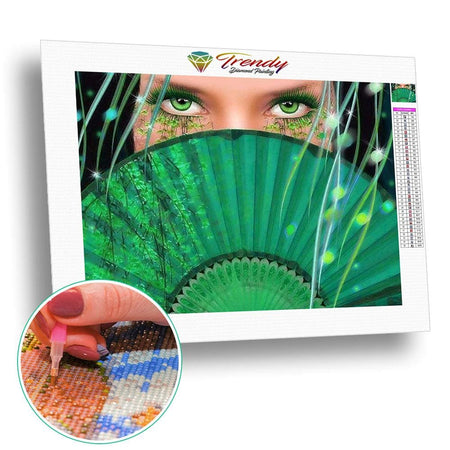 Mystérieux regard vert | Broderie diamant - Portrait Produit