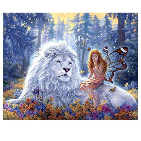 Petite fée papillon sur le dos dun majestueux lion blanc | Caneva diamant - Animaux Lion Produit