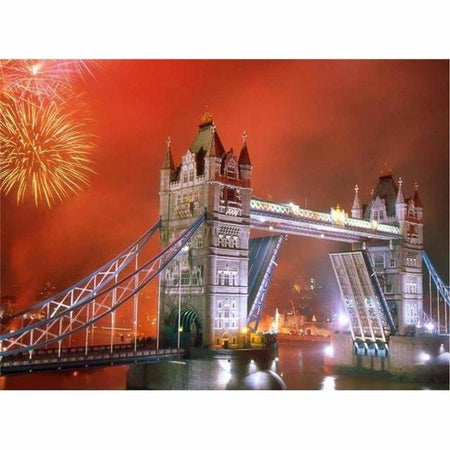 Tower bridge sous un feu dartifice - modèle M002 | Toile de diamant - En ville Paysage Produit